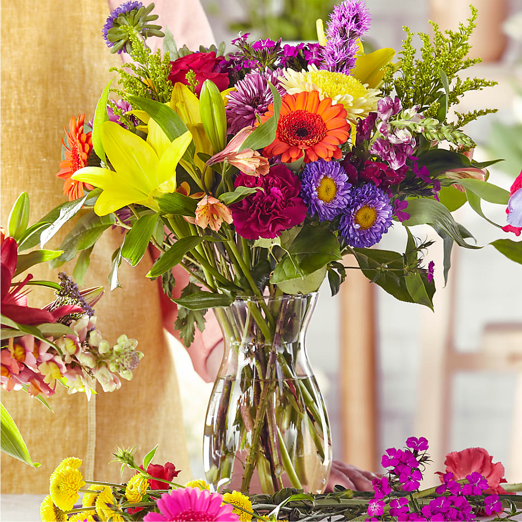 Bold & Bright – A Florist Original – Village Florist, Richmond KY