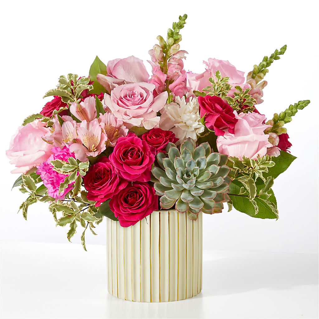 Magenta Musings Bouquet – Village Florist, Richmond KY