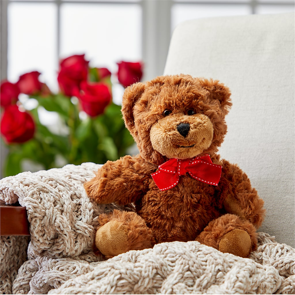 Romantic Long Stem Red Rose Bouquet Bundles – Village Florist, Richmond KY