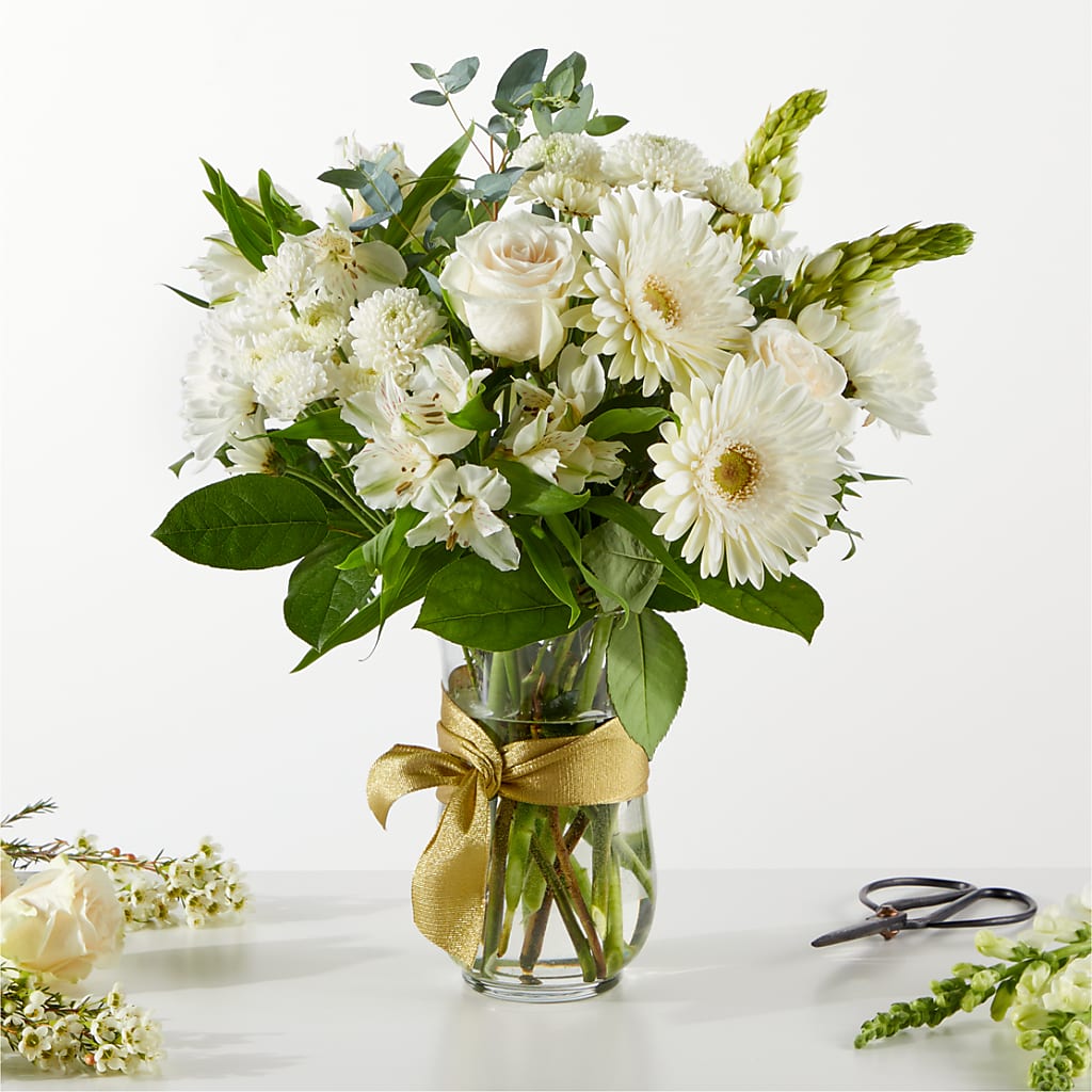 New Beginnings – A Florist Original – Village Florist, Richmond KY