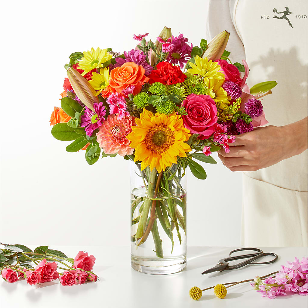 Cue the Confetti - A Florist Original – Village Florist, Richmond KY