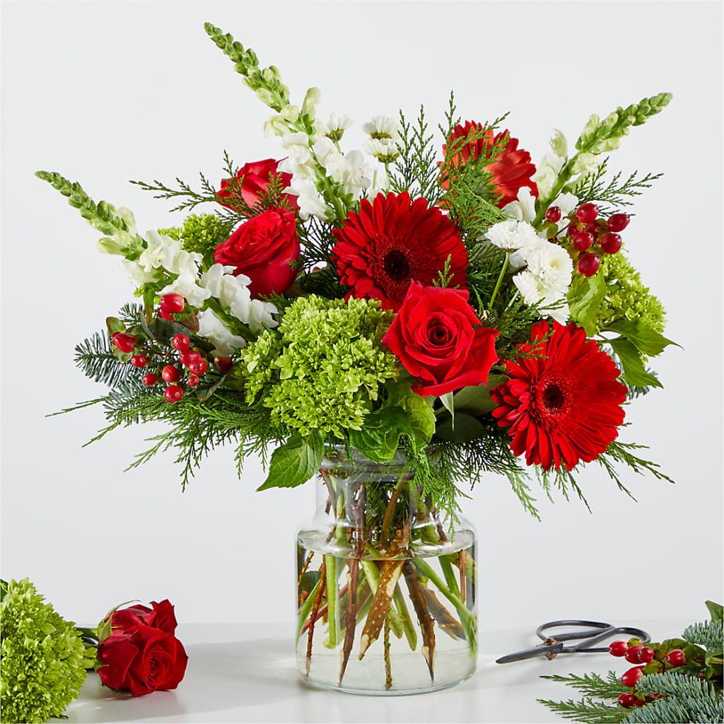 Merry Moment Bouquet – A Florist Original – Village Florist, Richmond KY