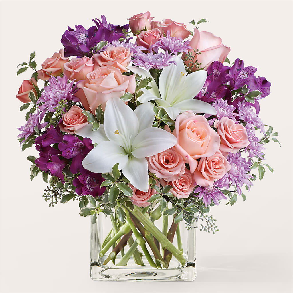 Mani Pedi Bouquet – Village Florist, Richmond KY