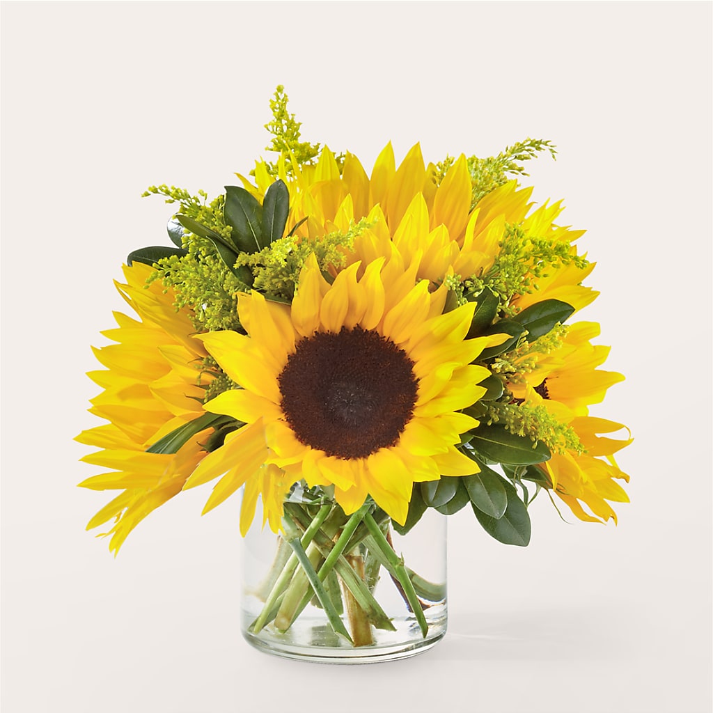 Beaming Sunflower Bouquet – Village Florist, Richmond KY