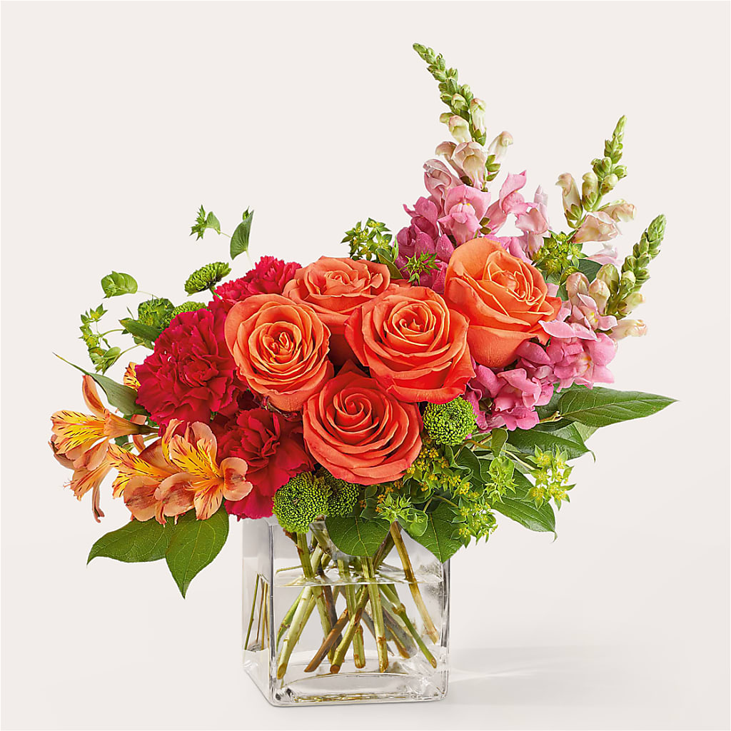 Cosmopolitan Bouquet – Village Florist, Richmond KY