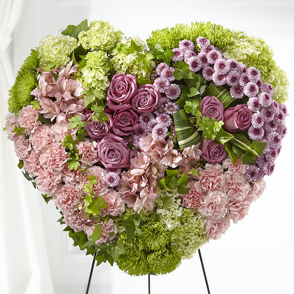 Heartwarming Standing Heart – Village Florist, Richmond KY