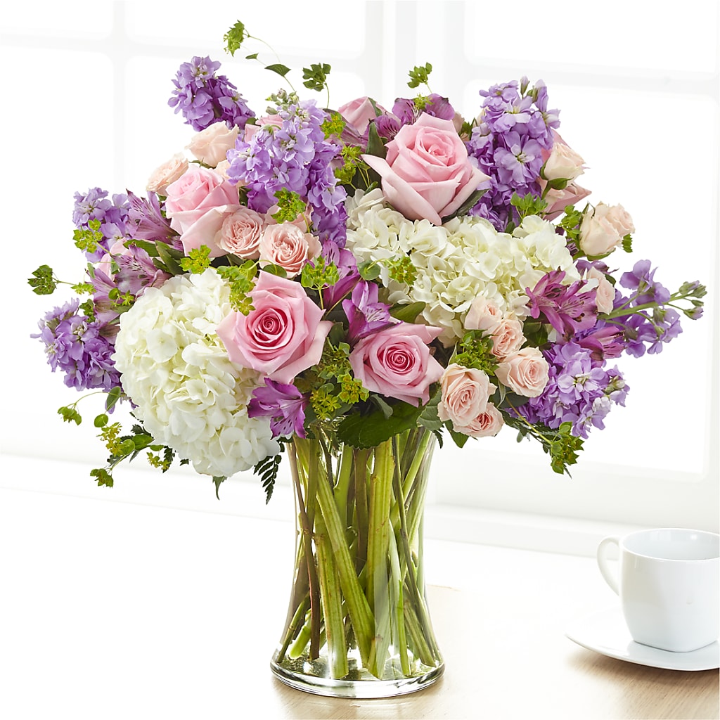Shared Sentiment Bouquet – Village Florist, Richmond KY