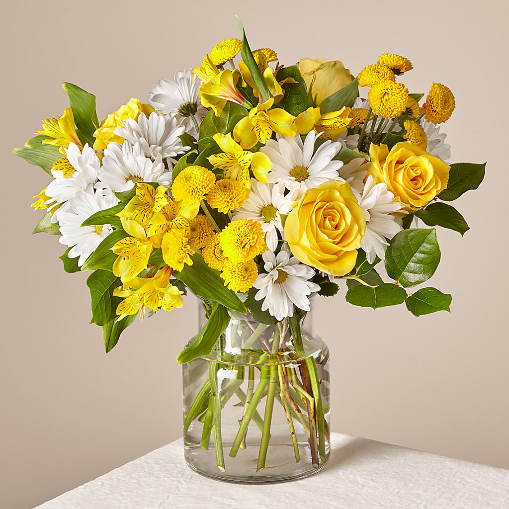 Sunny Sentiments Bouquet – Village Florist, Richmond KY