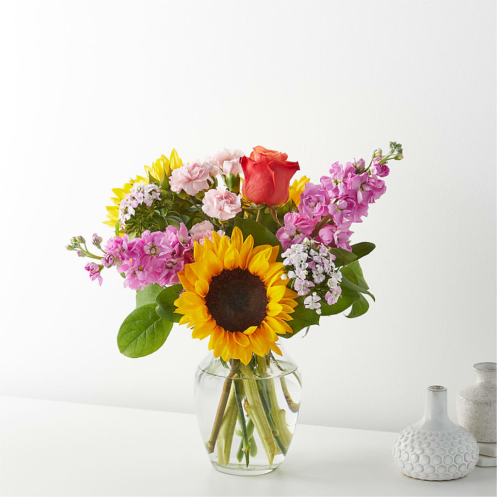 Yellow Brick Road Bouquet – Village Florist, Richmond KY