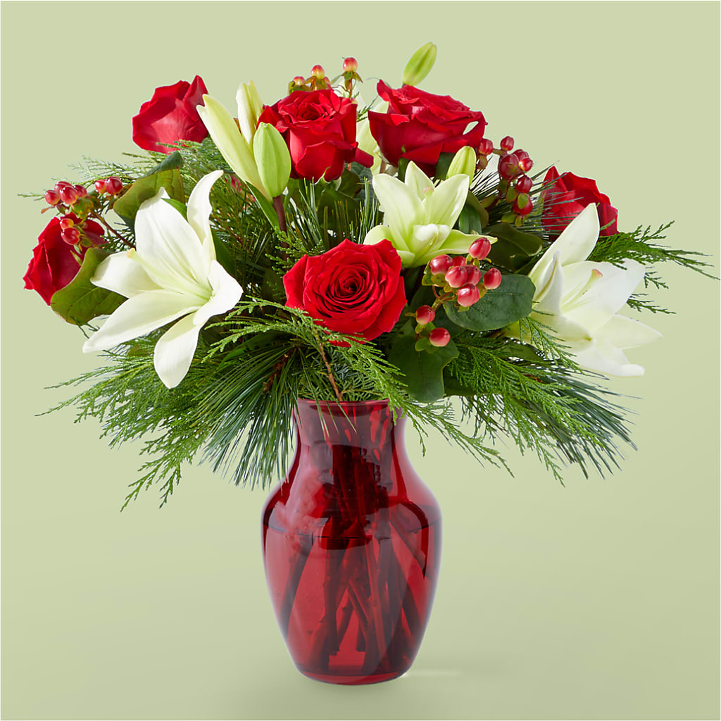 Evergreen Delight Bouquet – Village Florist, Richmond KY