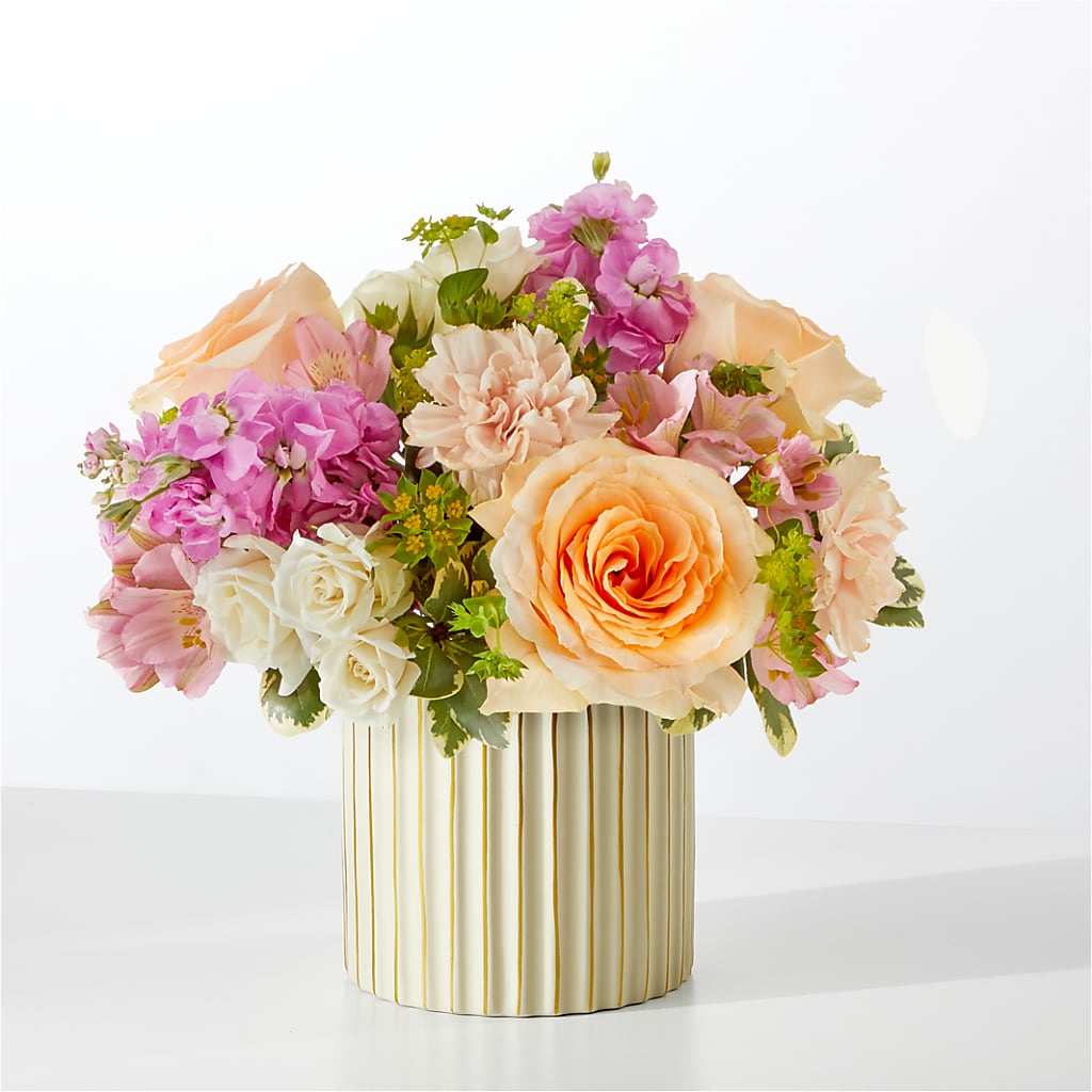 Paradise Bouquet with Ivory Vase – Village Florist, Richmond KY