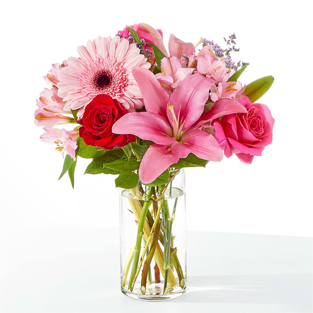 Lots of Love Bouquet – Village Florist, Richmond KY