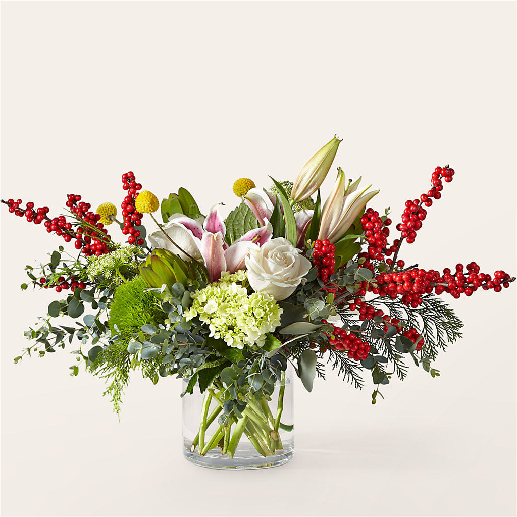 Berry & Bright Bouquet – Village Florist, Richmond KY