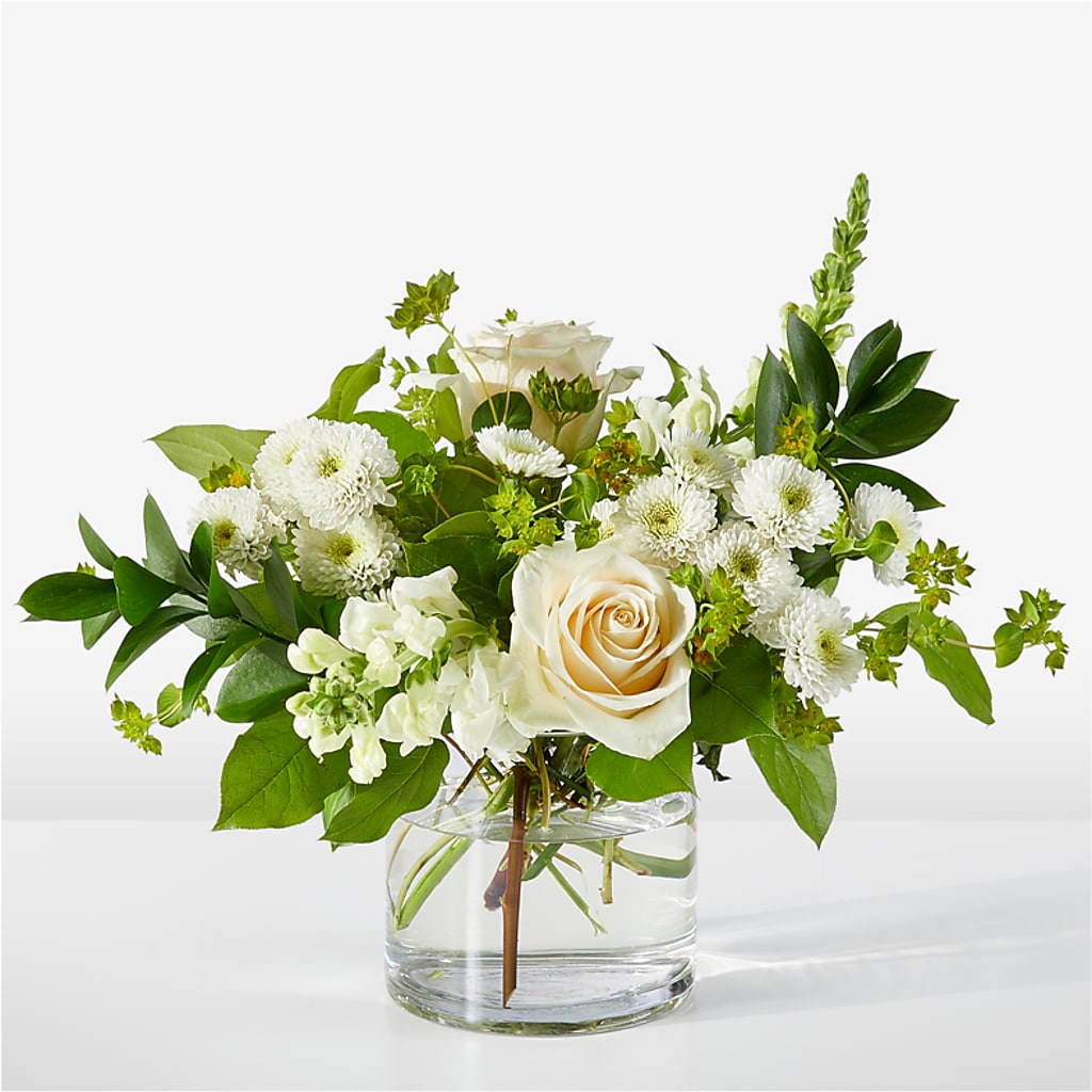 Hint of Vanilla Bouquet – Village Florist, Richmond KY