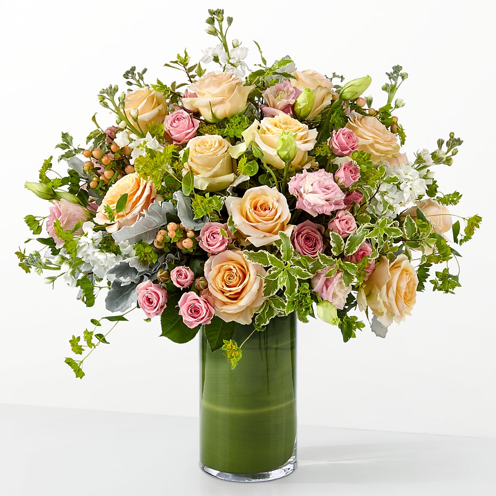The Glamour Shot – Village Florist, Richmond KY