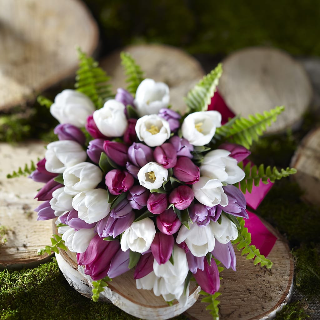 Steal My Heart Bouquet – Village Florist, Richmond KY