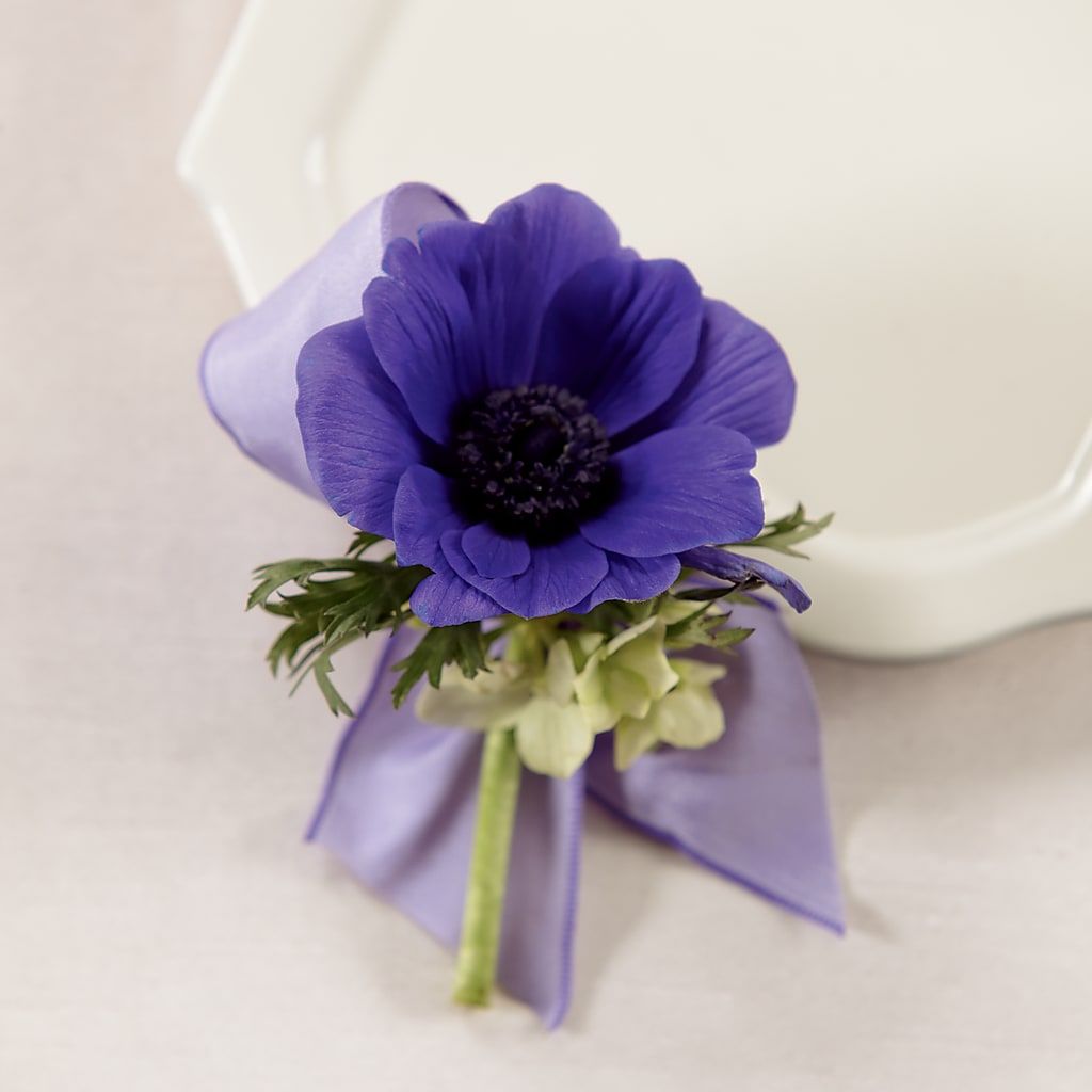 Purple Passion Boutonniere – Village Florist, Richmond KY