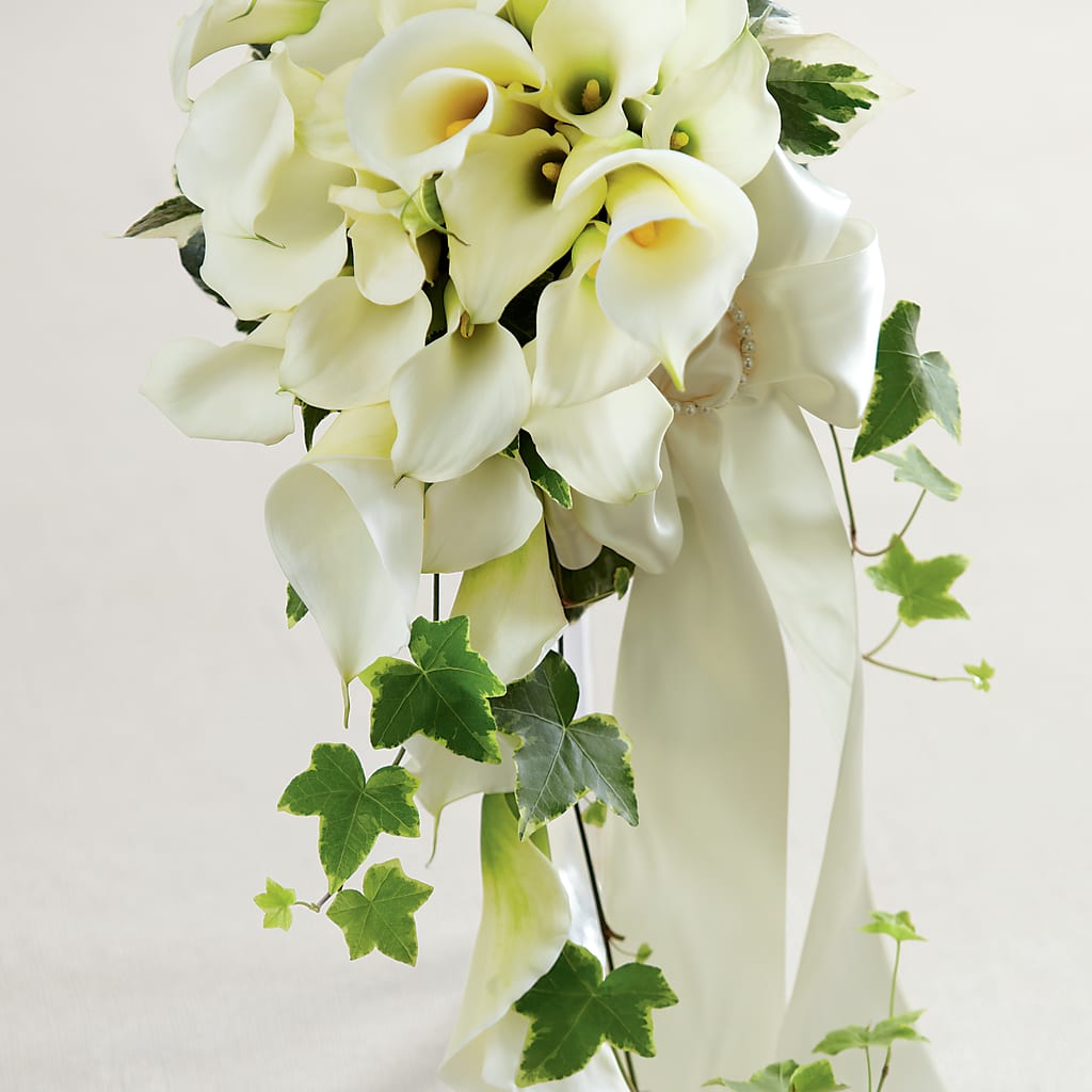 White Chapel Bouquet – Village Florist, Richmond KY