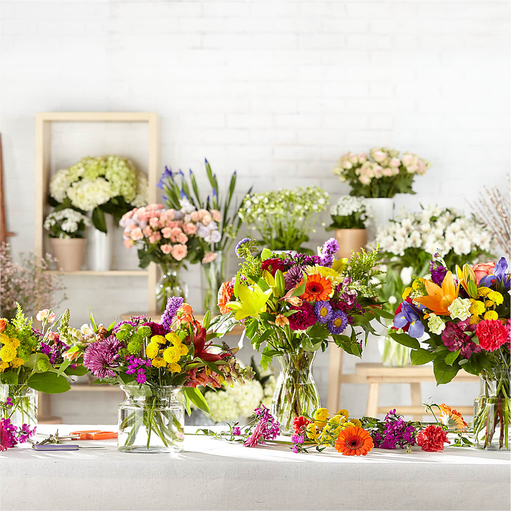 Bold & Bright – A Florist Original –  Village Florist, Richmond KY