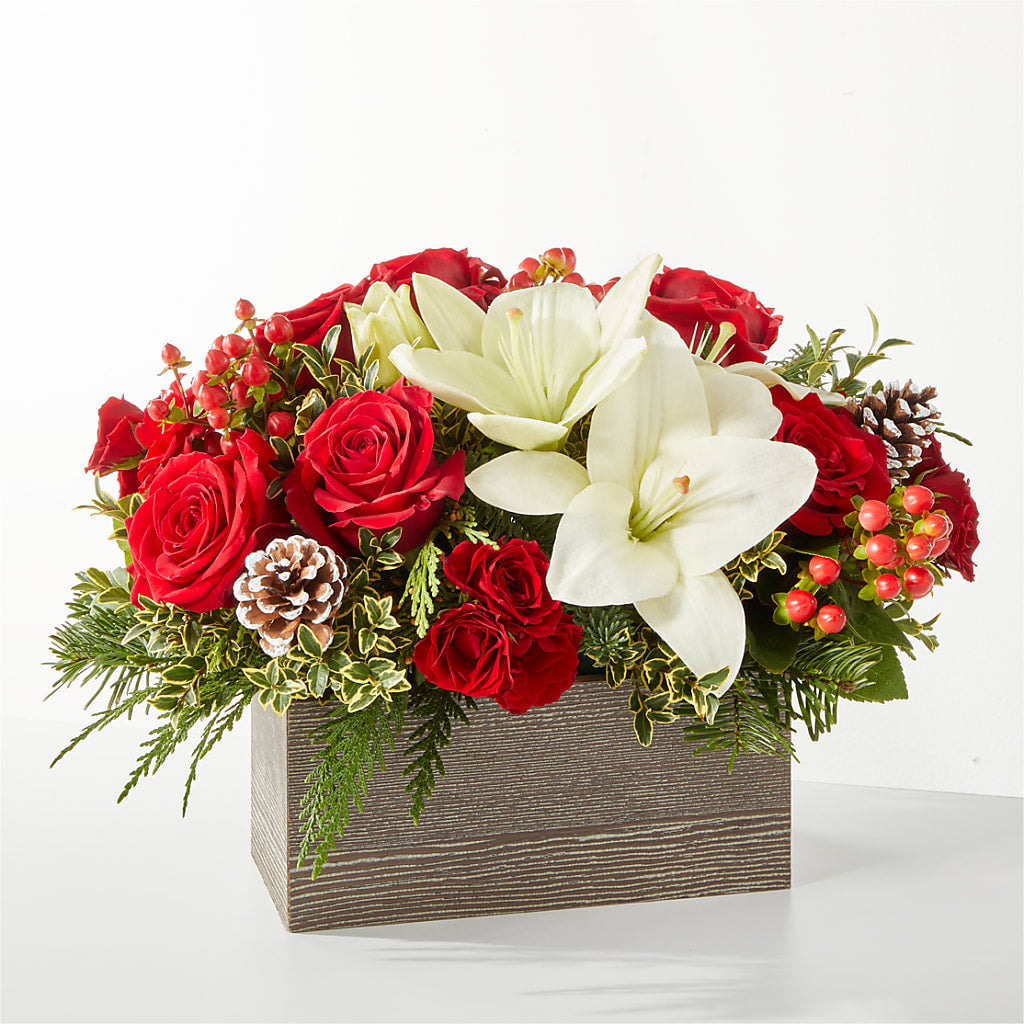 Snowy Wonderland Bouquet –  Village Florist, Richmond KY