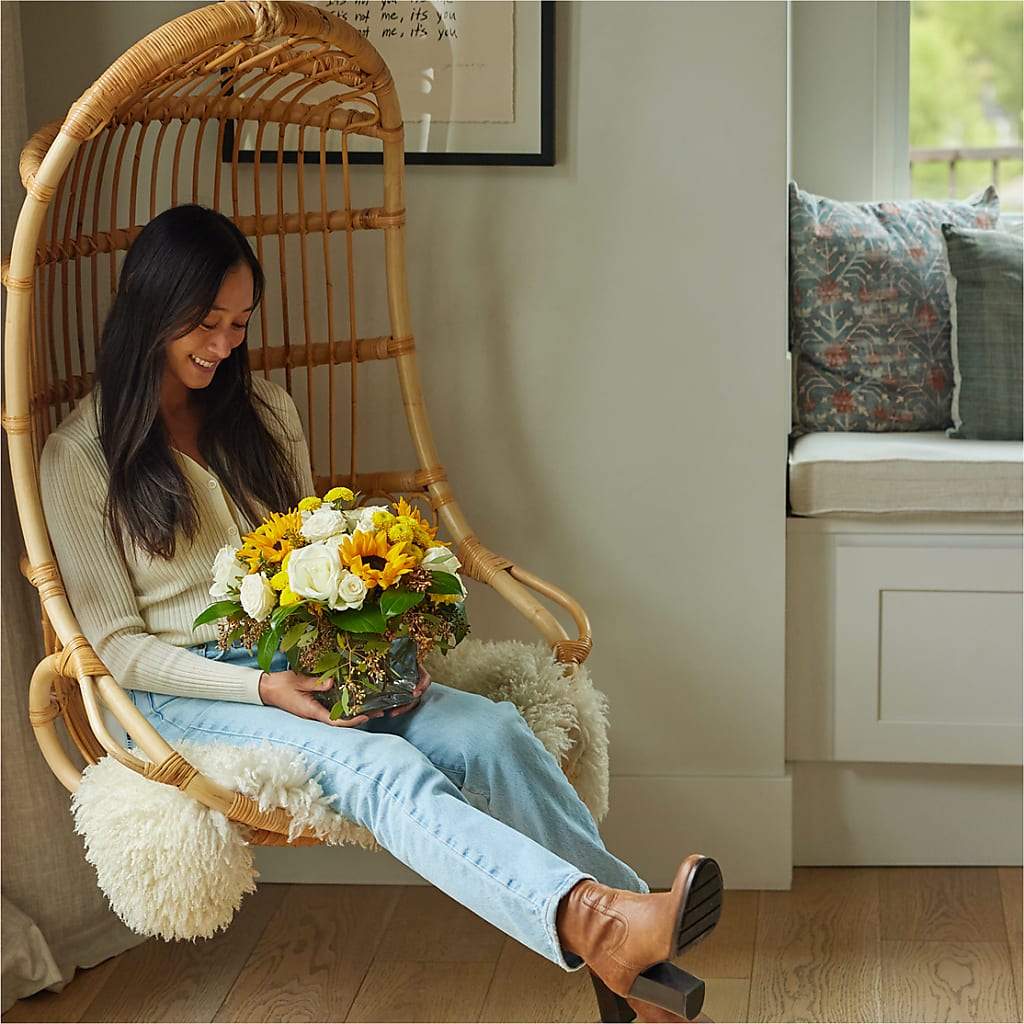 Luminous Morning Bouquet –  Village Florist, Richmond KY