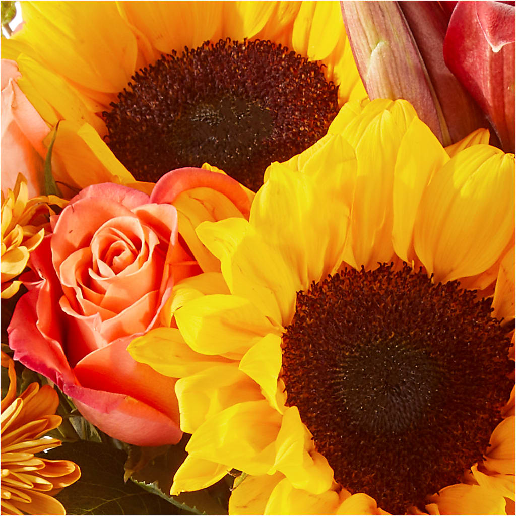 Acorn Lane Bouquet –  Village Florist, Richmond KY