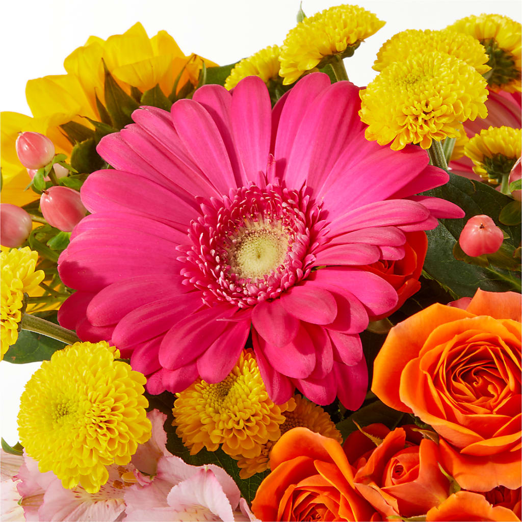 Beach Day Bouquet –  Village Florist, Richmond KY