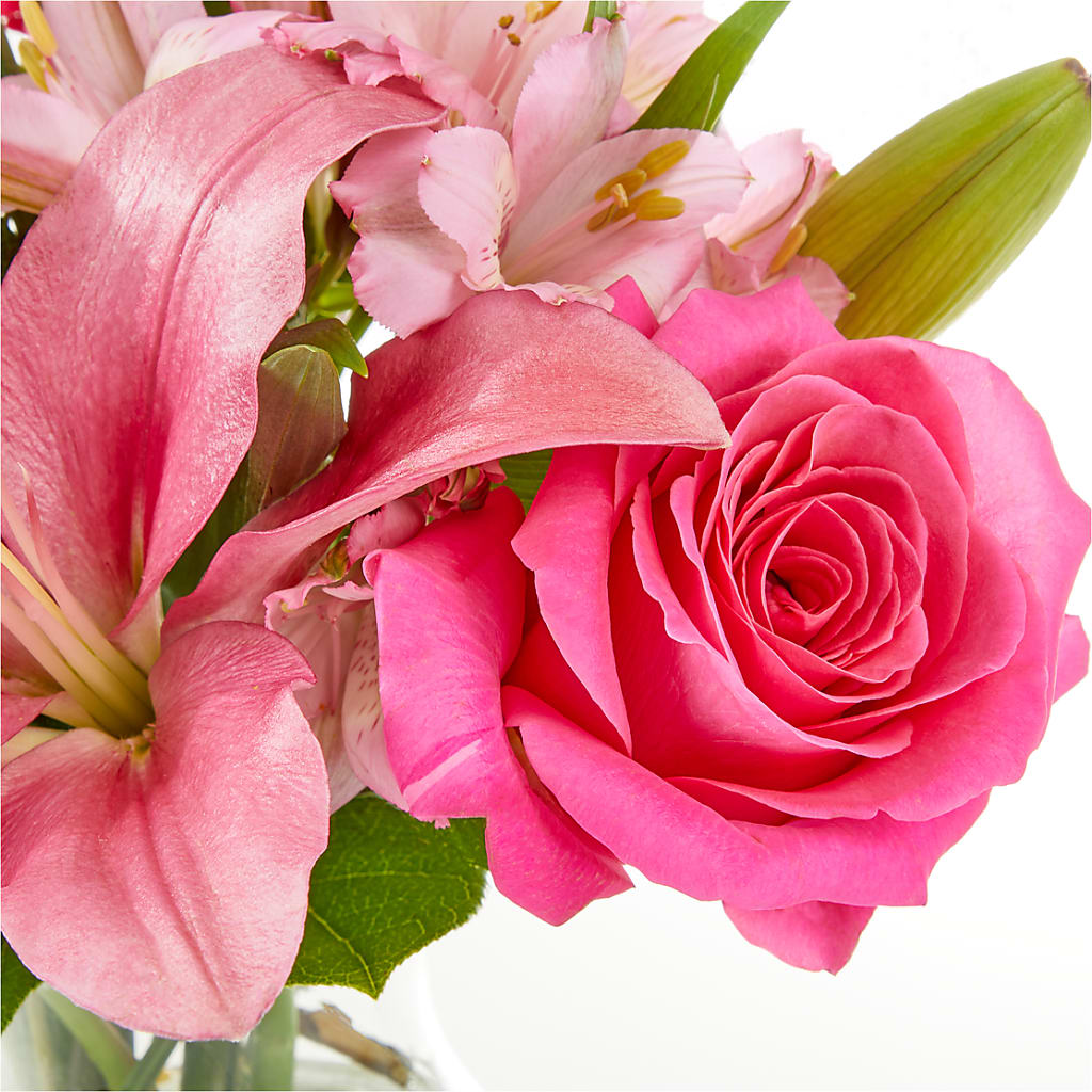Lots of Love Bouquet –  Village Florist, Richmond KY