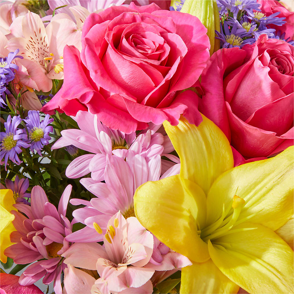 Sprinkles Bouquet –  Village Florist, Richmond KY