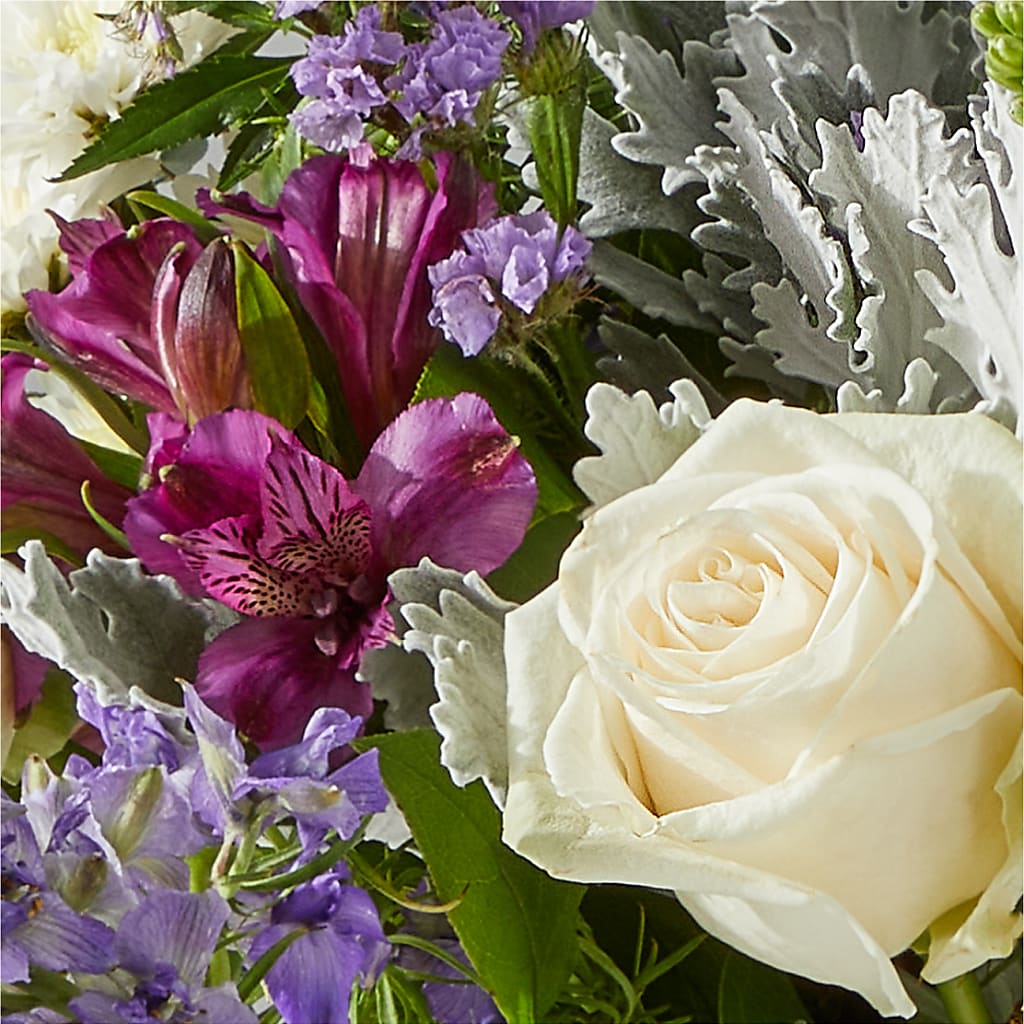 Shooting Star Bouquet –  Village Florist, Richmond KY