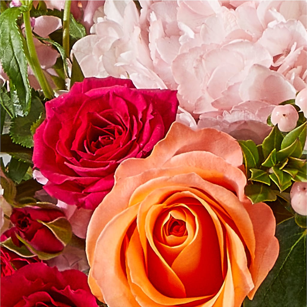 Glitz & Glam Bouquet –  Village Florist, Richmond KY