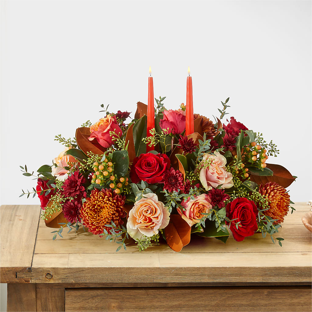 Gather Near Centerpiece –  Village Florist, Richmond KY