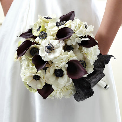 To Have and To Hold Bouquet –  Village Florist, Richmond KY